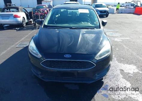 2015 Ford Focus S from USA, damaged, VIN 1FADP3E27FL276620